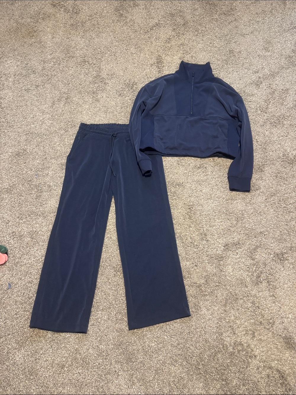 Athleta sea soft pant set small